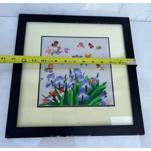 Suzhou Pure Silk Thread Embroidery Butterfly Garden Handmade Art Framed Sz 13x13 - Picture 8 of 10